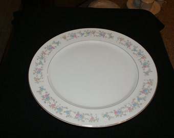 Fine China of Japan, Montego, 12 inch round serving platter