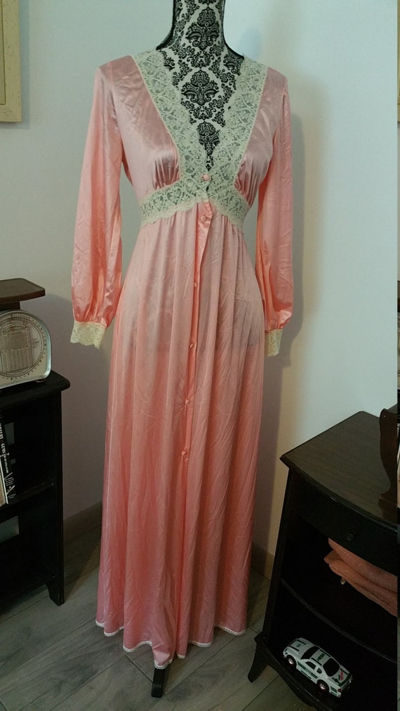 Miss Elaine Nylon Nightgown/Robe. Size Small.