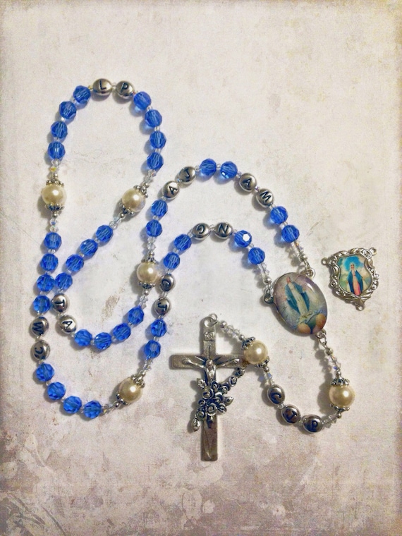 Items similar to Handmade Rosary - Mother's Day Gift on Etsy