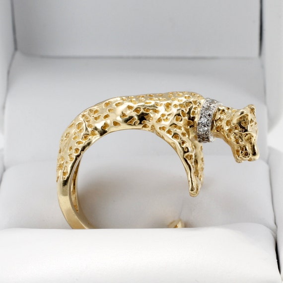 Jaguar Jewelry 18kt Gold Jaguar Wrap Ring with Diamond