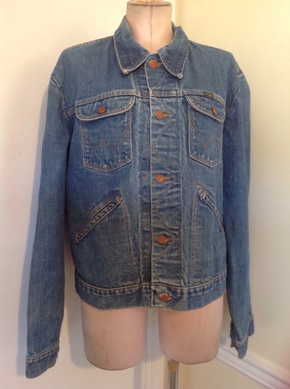 Vintage 1950s Wrangler Denim Jacket size by ANGELSHOLMESBOUTIQUE