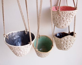 Hanging ceramic planter,ceramic wall planter,pottery planter,handmade ceramics,cactus planter,unique gift,planter,plant pot,ceramics,cacti