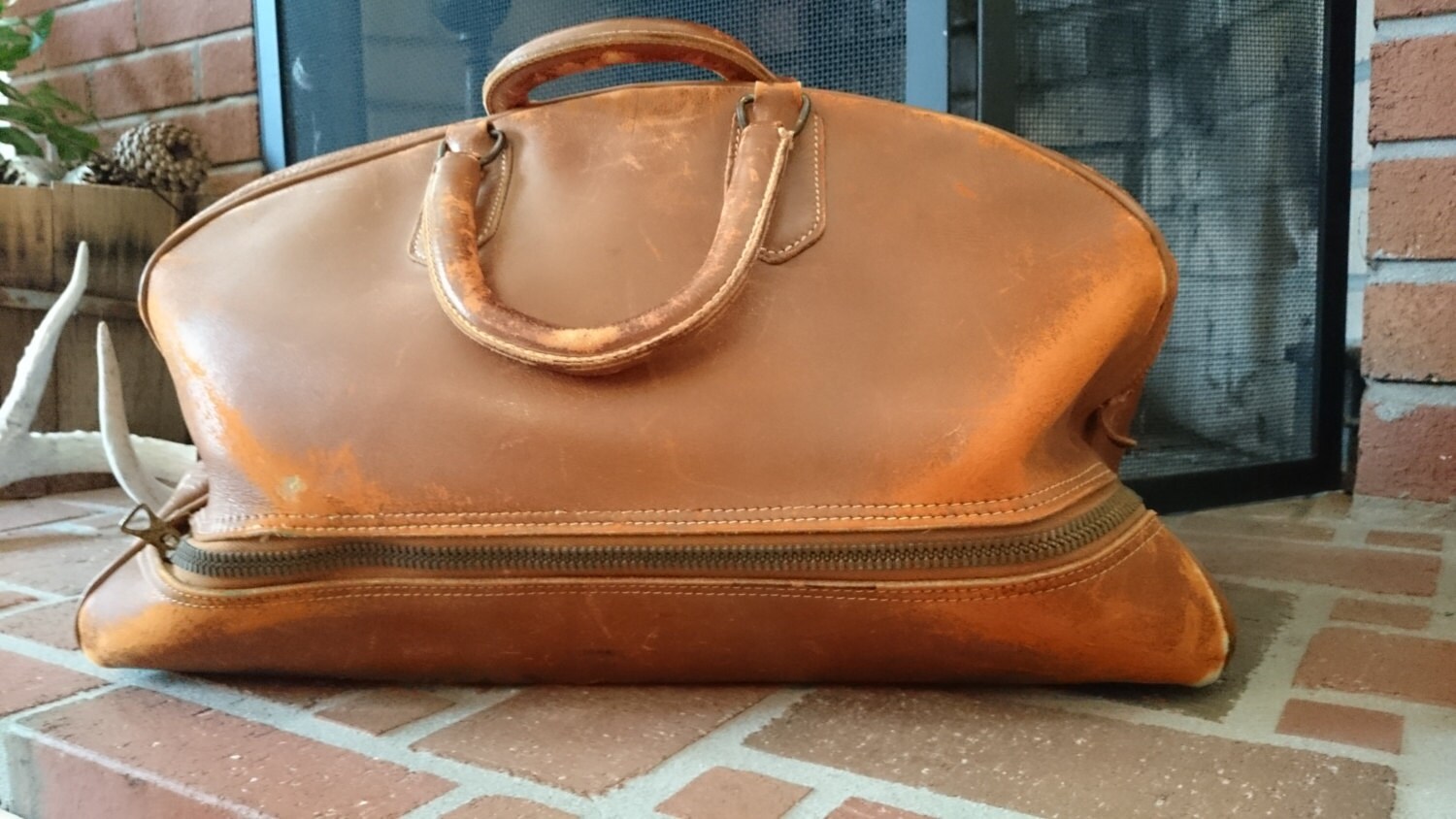 1940s Leather Doctor Bag/Vintage Leather ZippOGrip
