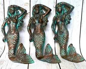 Cast Iron Mermaid Decor - Set of 3 - Mermaid Wall Hook - Wall Necklace Holder - Verdigris/ Patina - Mermaid Jewelry Hook - Nautical Key Hook