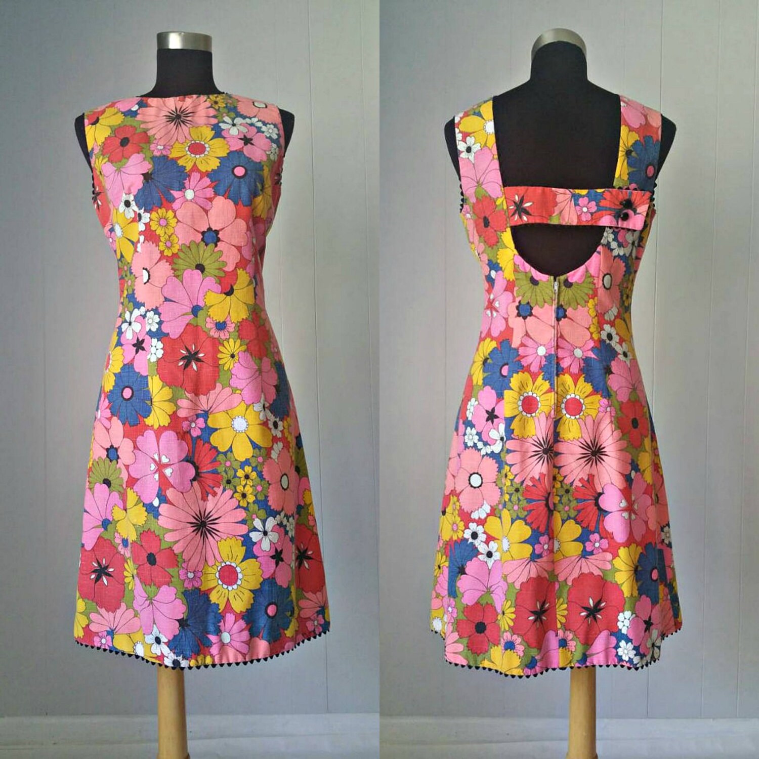 60s Flower Power Mod Linen Shift Dress with Peekaboo Back