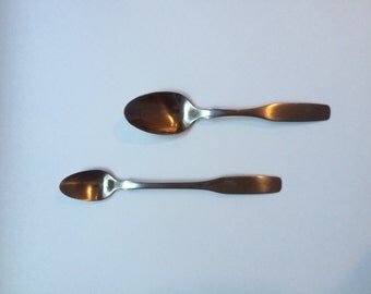 Children's Vintage Oneida Community Stainless Flatware Baby Spoon and Child Spoon Paul Revere pattern