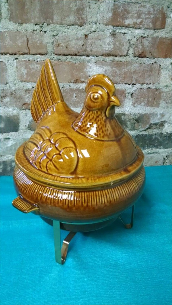 Vintage California Pottery Chicken Hen On Nest Casserole