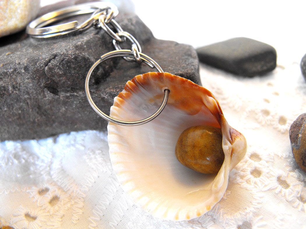Seashell keychain beach keychain nautical keychain seashell