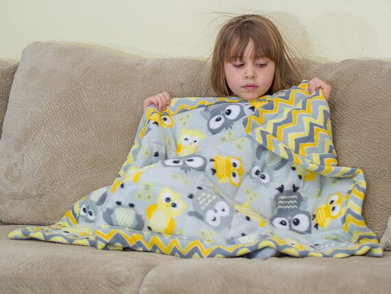 Sensory Young Child WEIGHTED BLANKET Frozen Sisters 5 lbs.