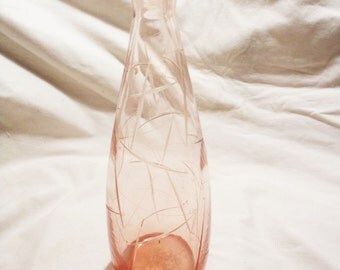 Vintage glass vase. Pale pink color. Vintage vase. Rose glass vase. 1960s vase. Collectible . Soviet Glass