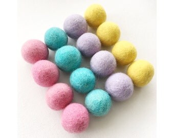 MONSTER Pastel Felt Ball Garland, Feltball Garland, Pom Pom Garland, Garland, Teepee, Kids Teepee, Home, Nursery, Bedroom, Decoration