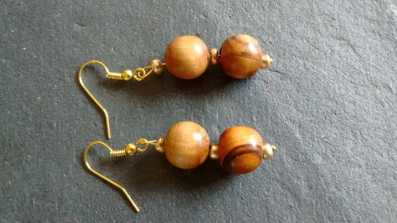 Wooden Bead Earrings Wood Earrings Brown by TwiggyPeasticks