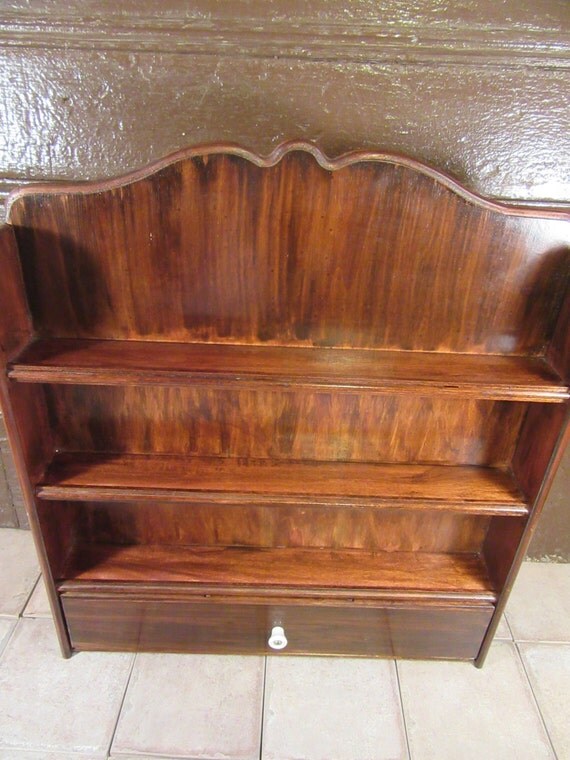 Reduced....Beautiful vintage wood wall shelf with bottom