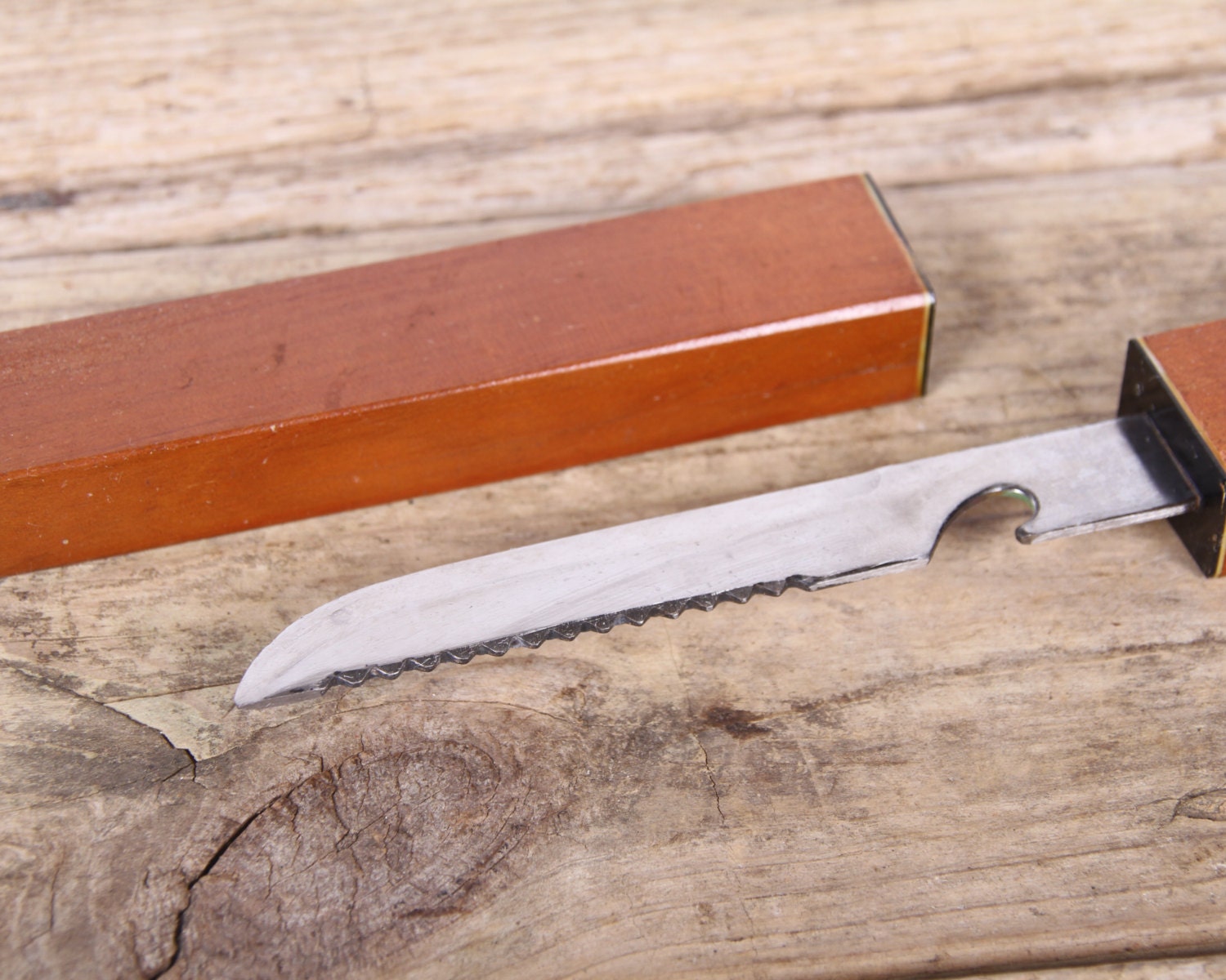 Vintage Floating Fishing Knife / Old Fishing Knife / Fishing Decor