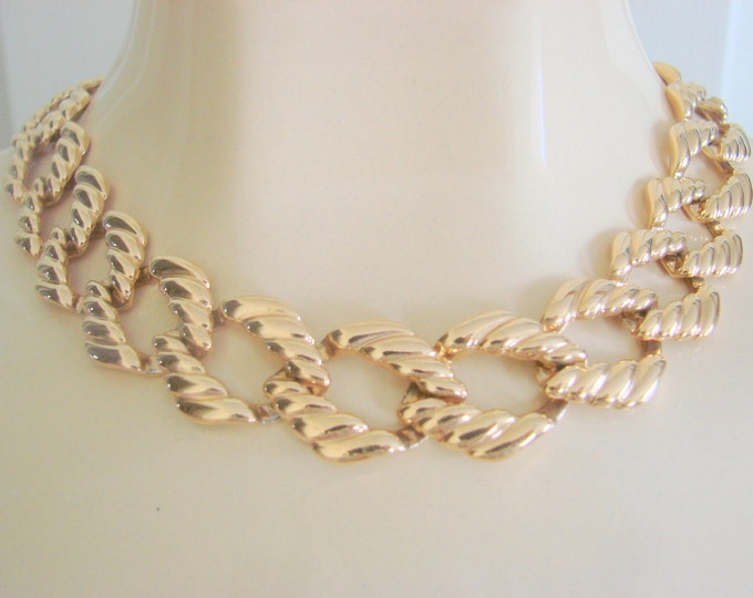 80s Classic Napier Choker Necklace / Designer Signed / Textured Goldtone / Vintage Jewelry