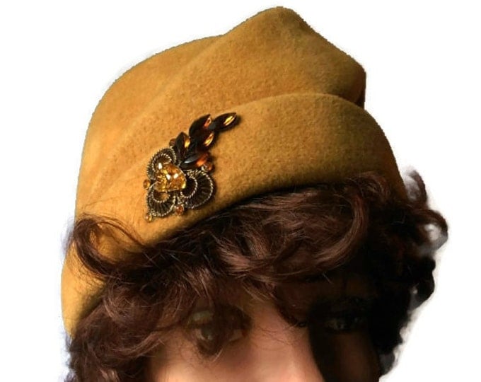 Mustard 1940s turban hat felt with rhinestone attached embellishment
