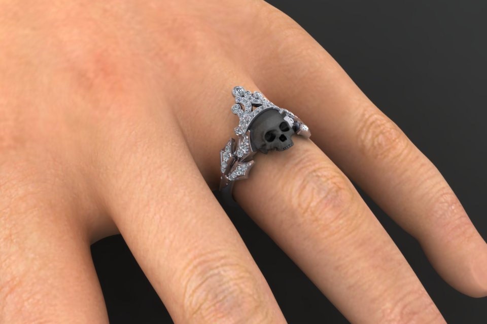 14K Gold Royal Skull Diamond Ring