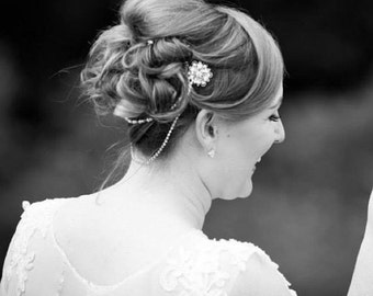 Wedding hair chain,Pearl hair chain,Bridal headpiece,Wedding head chain,Bridal head chain,Wedding hair jewelry,Wedding hair vine,Bridal comb