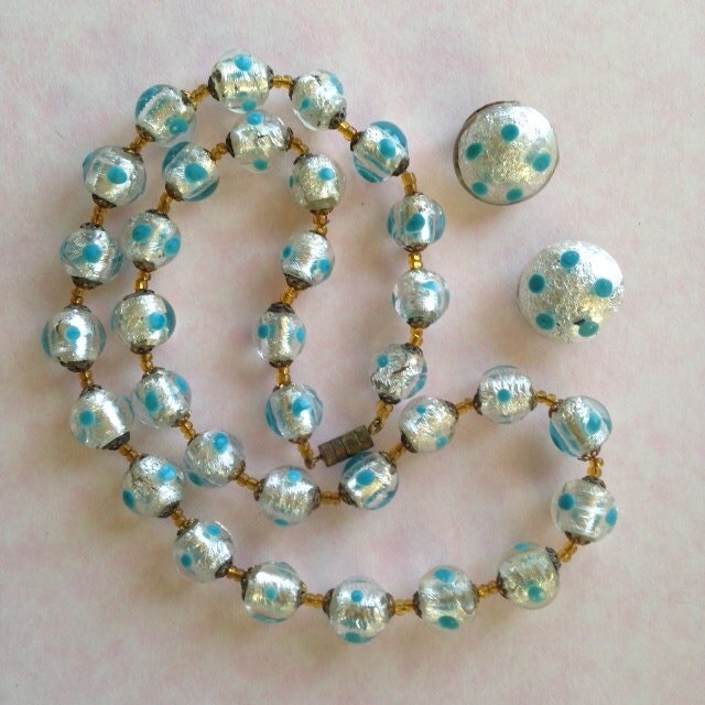 SALE Vintage Foil Glass Bead Necklace Earrings