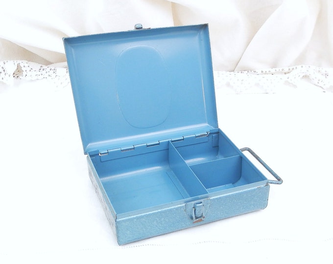 Vintage French Metal First Aid Blue Tin Mid Century / French Decor / Retro Home Interior Brocante / Industrial / Hipster / Medical / Nursing Vintage French Metal First Aid Blue Tin Mid Century / French Decor / Retro Home Interior Brocante / Industrial / Hipster / Medical / Nursing