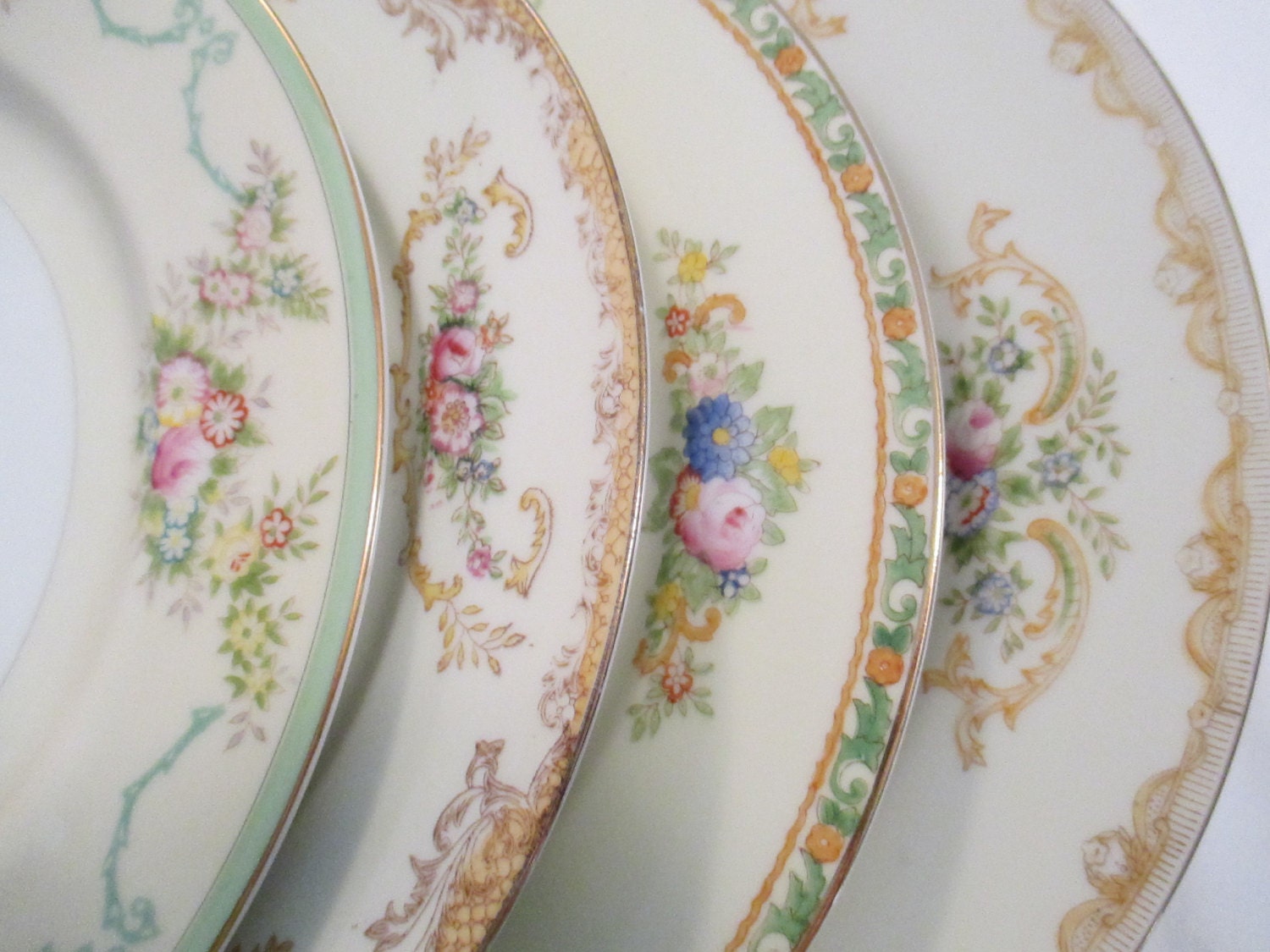 Vintage Mismatched China Dinner Plates for by LBFCollections