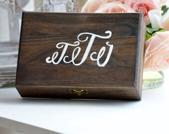 Bridesmaids gift box, personalized gift box, gifts and mementos, bridal party gifts, will you be my bridesmaid (B101)