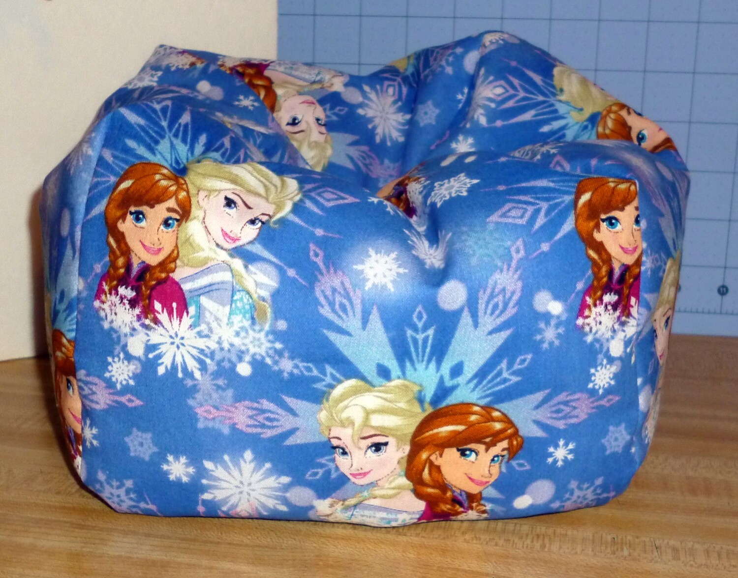 Frozen Sisters Anna Elsa Bean Bag Chair for dolls made by msm950