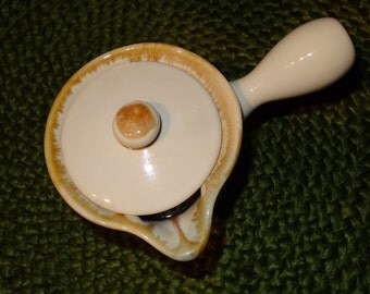 Lidded Stoneware Gravy Boat / Covered Gravy Boat / Glazed Gravy Boat