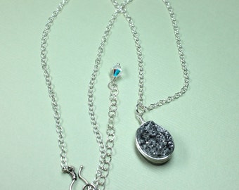 Silver Druzy Pendant, Gray Druzy Necklace, Raw Crystal Gemstone, Wire Wrapped Gemstone, Layering Necklace, Sterling Silver Choker