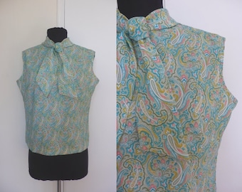 1960s Paisley Sleeveless Blouse | size 15/16