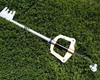SALE Kingdom Hearts Sora Roxas Xion Cosplay Keyblade 33in (Wood)