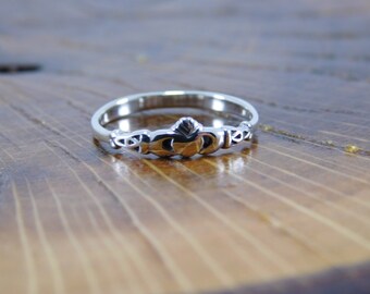 Thin Sterling Silver 925 Claddagh Ring, Promise Ring, Pinky Ring, Dainty Claddagh Ring