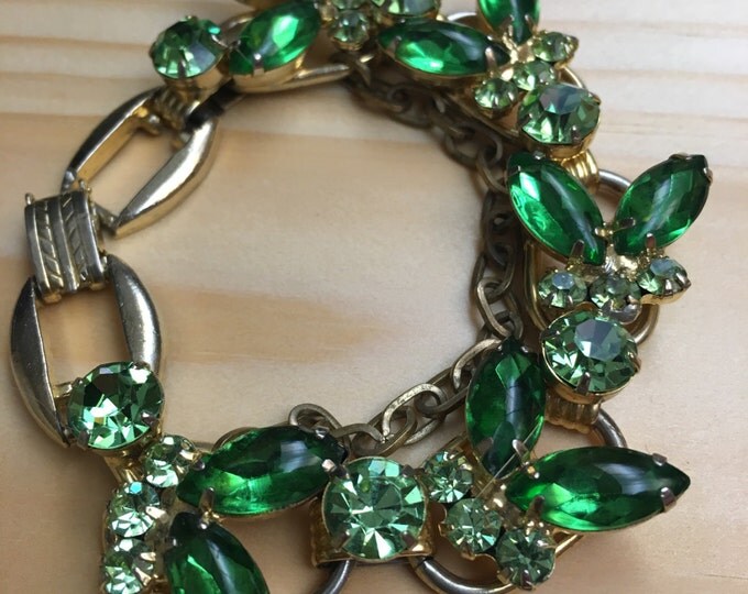 Storewide 25% Off SALE Vintage Juliana DeLizza & Elster Emerald Green Rhinestone Designer Link Bracelet Featuring Faceted Cabochon Leaf Desi