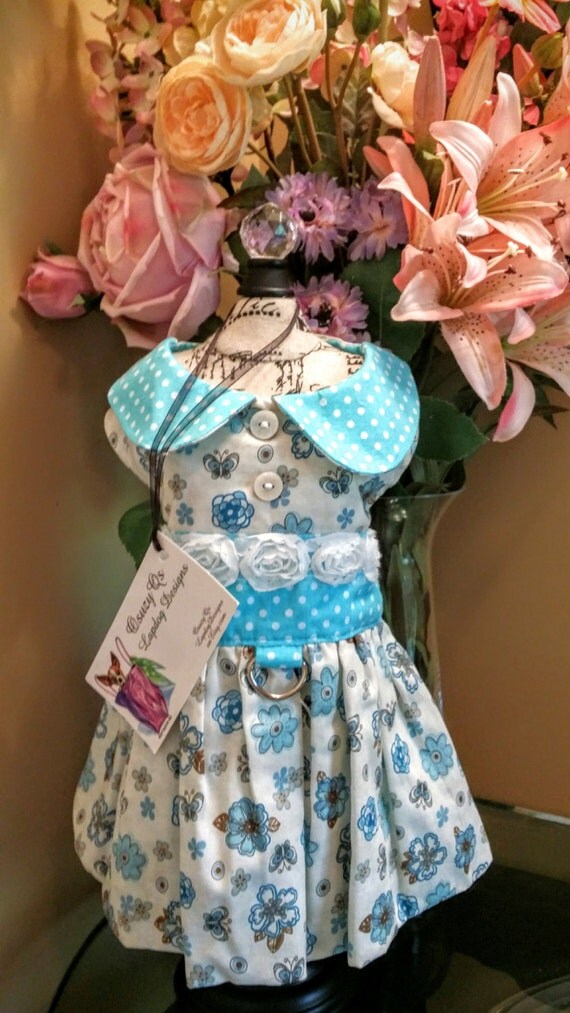 Clearance dog dress size small