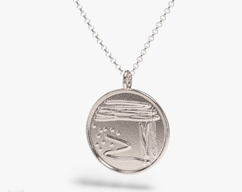science jewelry: silver bacterial petri dish necklace - 3D printed pendant - wearable microbiology - scientist - PhD - cell culture - lab