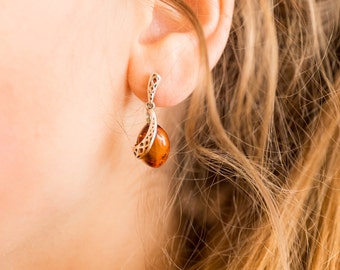 Baltic Amber Earrings, Amber & Silver Earrings, amber drop earrings, dangle earrings, buckle, drop amber earrings, silver, amber jewelry