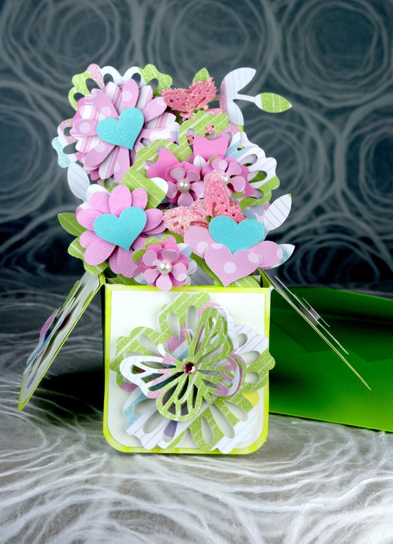 pop up greeting card flower bouquet pink polka dots pale