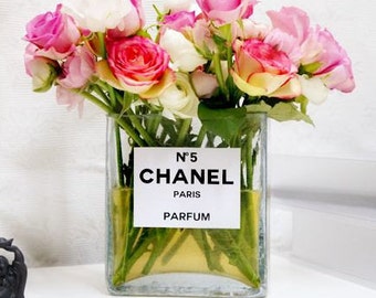 Chanel No 5 inspired floral vase. by TheBrunetteSalad on Etsy