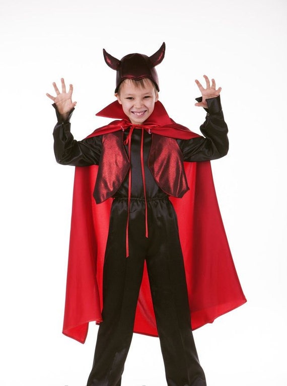 Boy Halloween Vampire costume Boys Dracula horn costume horn