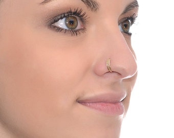 Gold Nose Ring 18g / Cartilage Earring, Helix Piercing, Septum Ring / Tragus Earring, Nose Hoop, Daith Piercing
