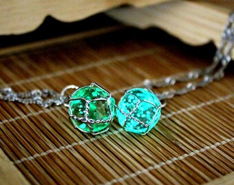 FFVII Glowing Holy Materia Necklace - Final Fantasy VII Inspired Glow in the Dark Pendant - Choose from Blue or Green