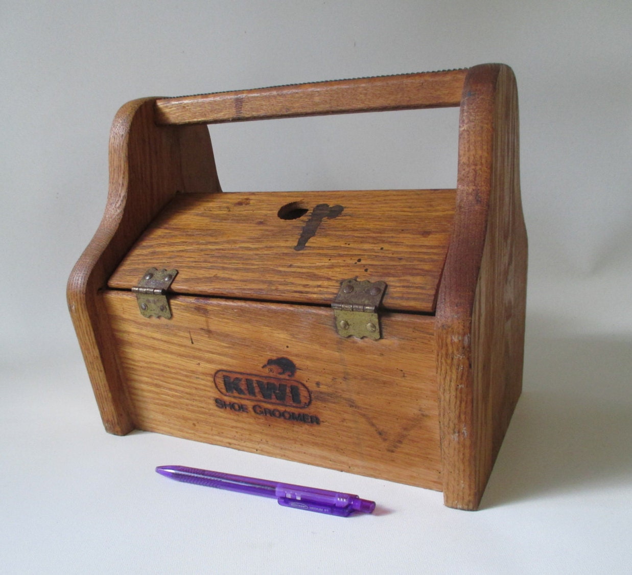 kiwi shoe box