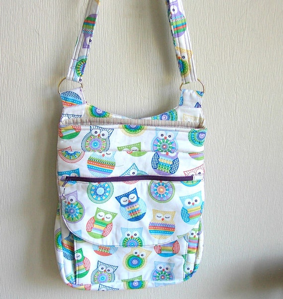 Crossbody Bag With Many Pockets and Owl Print
