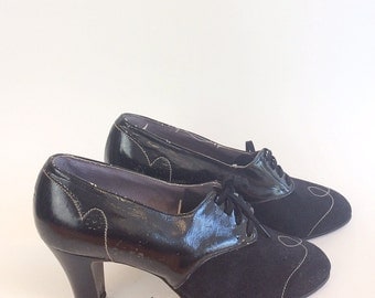 40s Black Suede Oxford Heels / 1949s Leather Brogues / Size 6