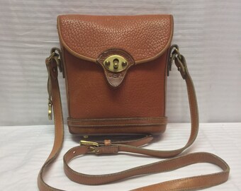 Items similar to Vintage Dooney & Bourke All Weather Leather Purse ...