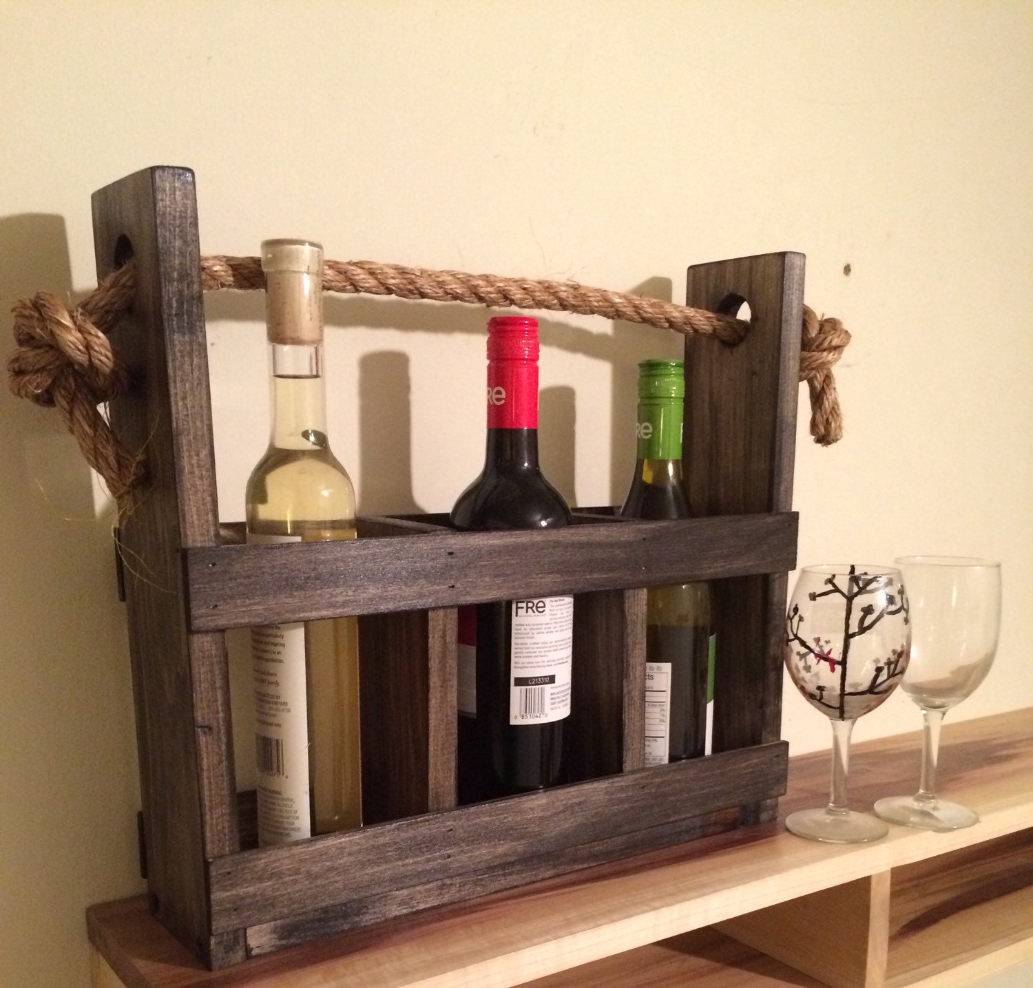 wine and glass tote