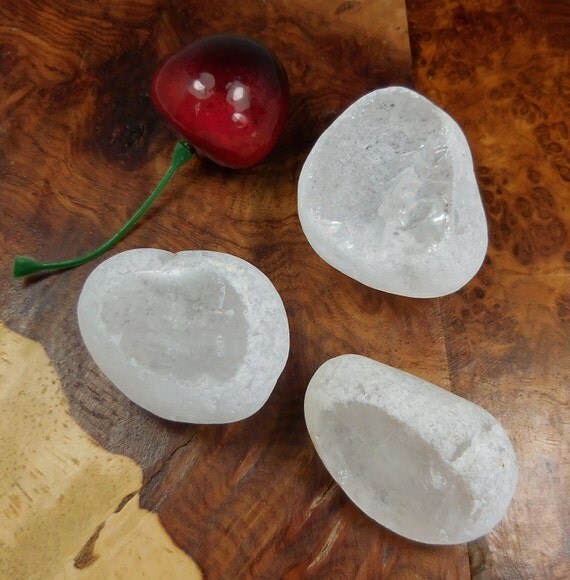 Emma Eggs Quartz Crystal Display Piece Seer by AmazingCrystals