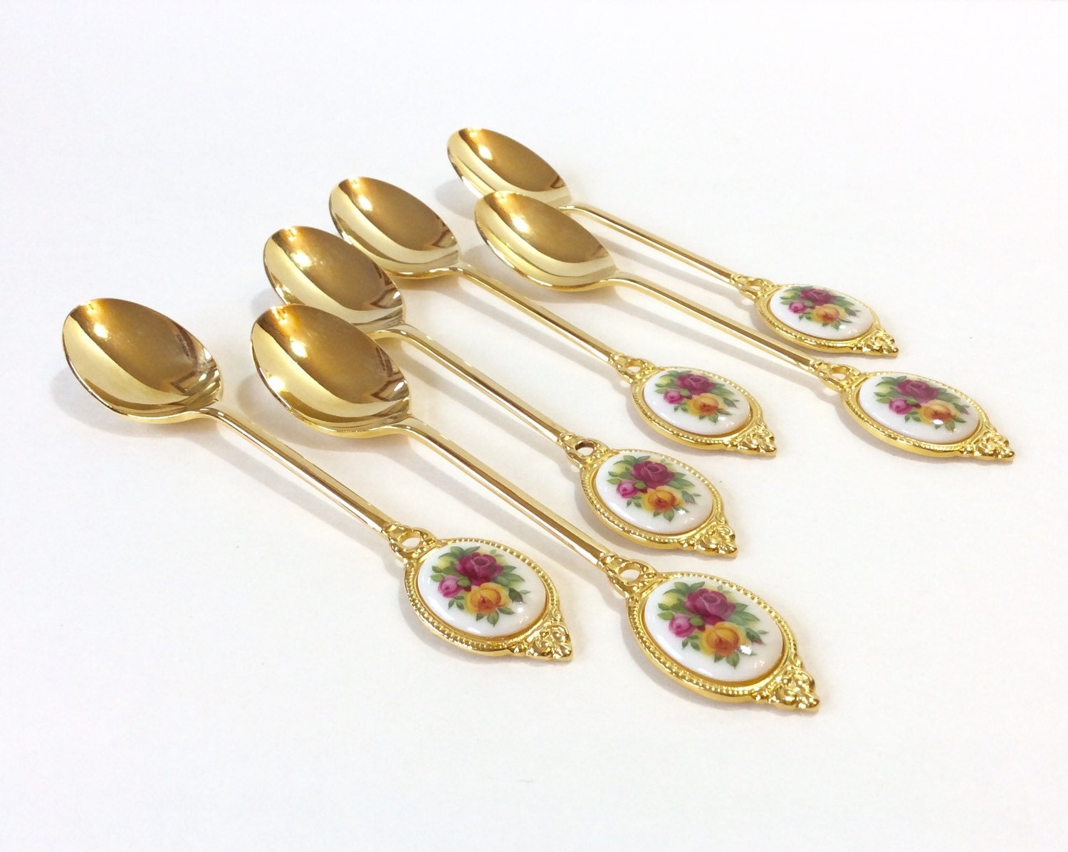 New Royal Albert Old Country Roses Gold Flatware Dessert