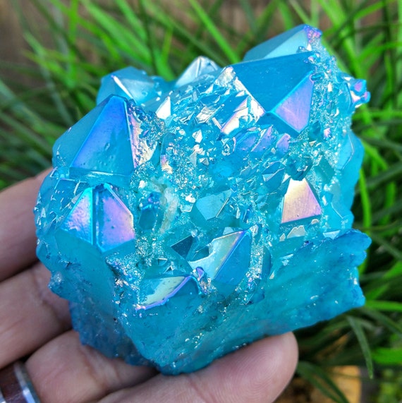 blue aura quartz properties