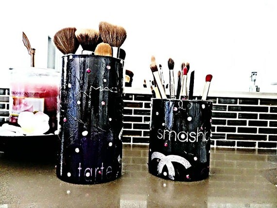 mac makeup brush holder